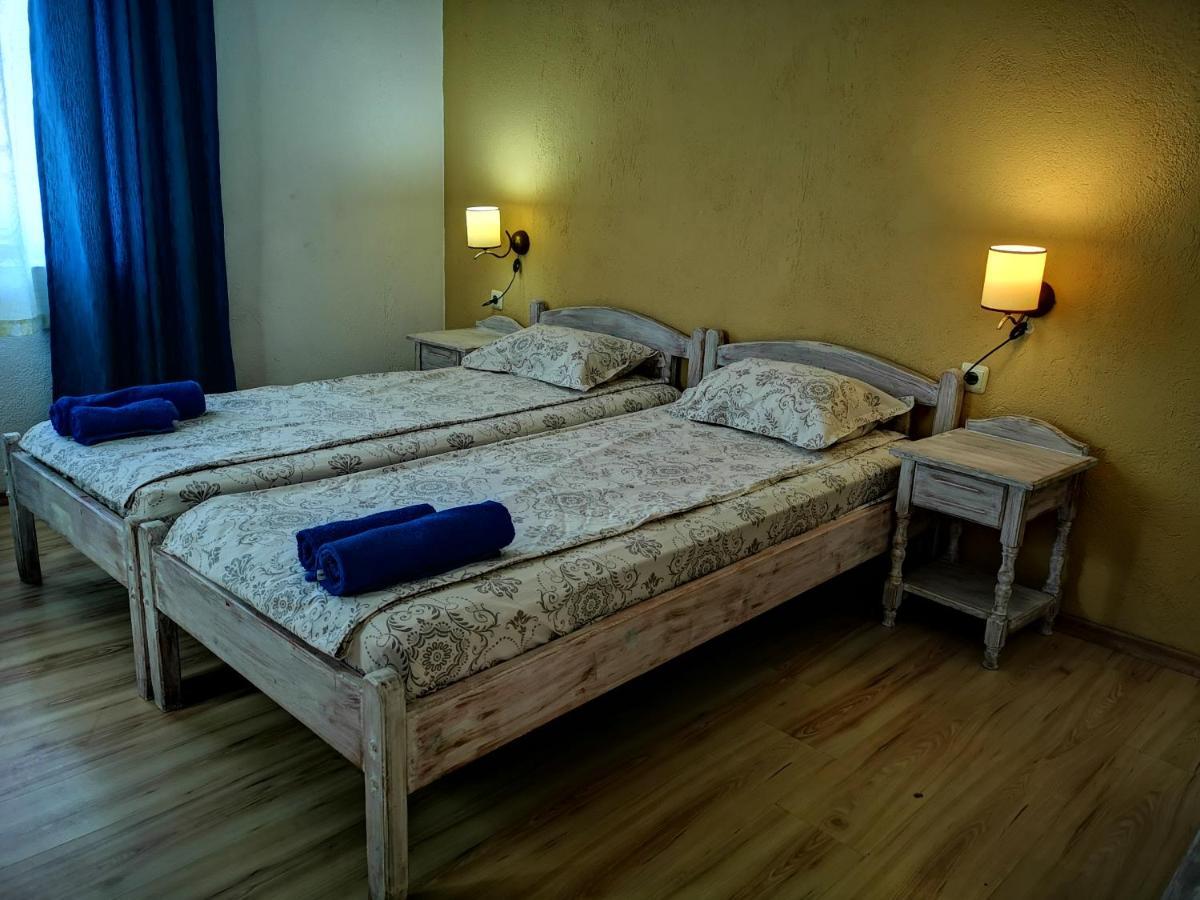 Paunovi Guest House Primorsko Exterior photo