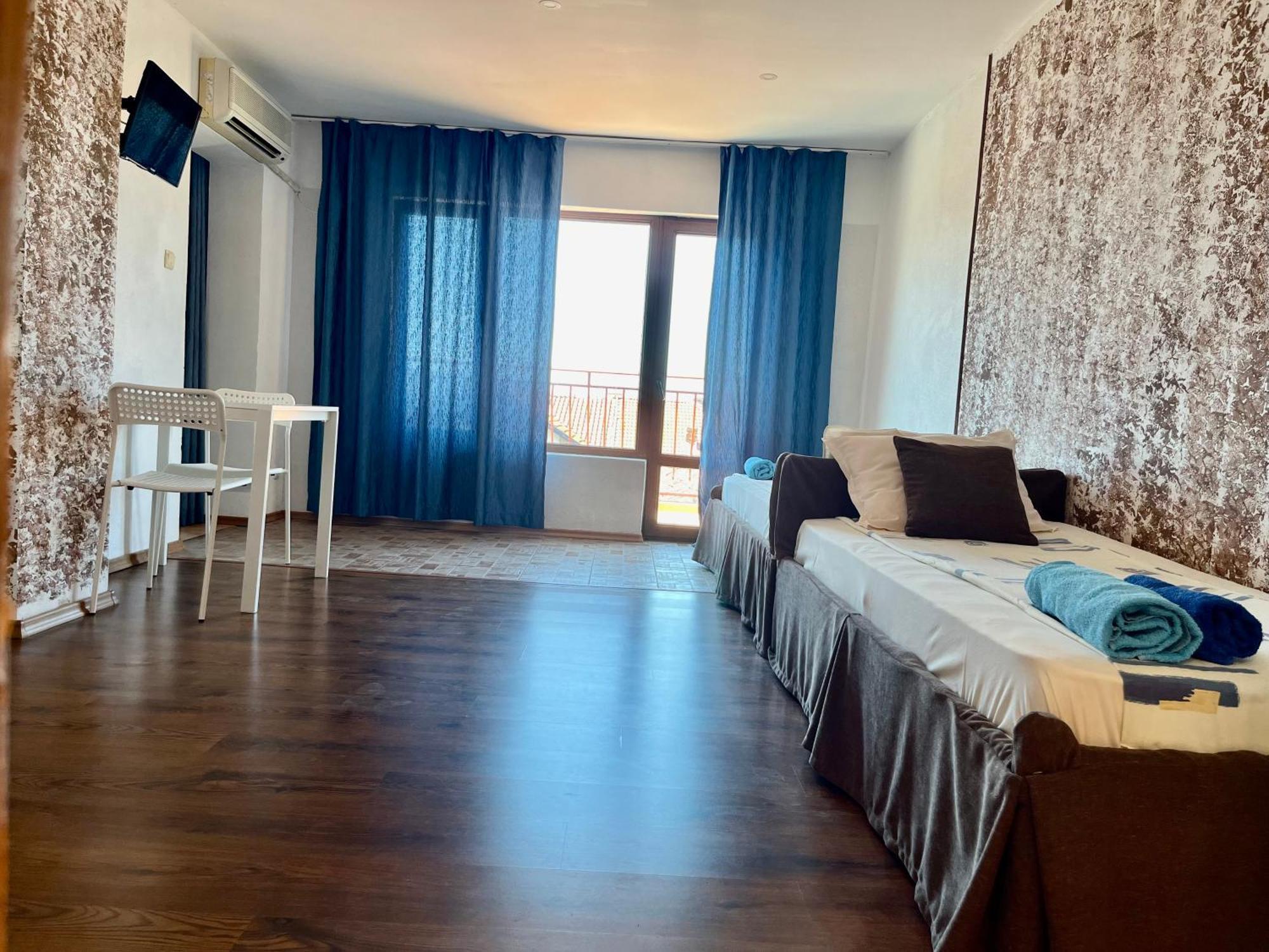 Paunovi Guest House Primorsko Exterior photo